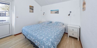 Rollstuhlgerechte Unterkunft - Niederlande - Doppelzimmer mit Doppelbett - Modestia Groepsverblijf Texel