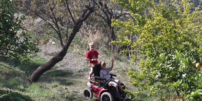 Rollstuhlgerechte Unterkunft - Spanien - In unserem Garten können Sie viele genießbare Stunden verbringen ohne Langeweile zu fühlen - Colina Tropical