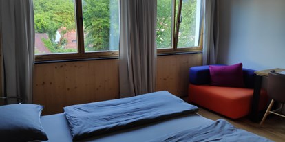 Rollstuhlgerechte Unterkunft - Baden-Württemberg - Ökologisches barrierefreies Zimmer in RT-Gönningen